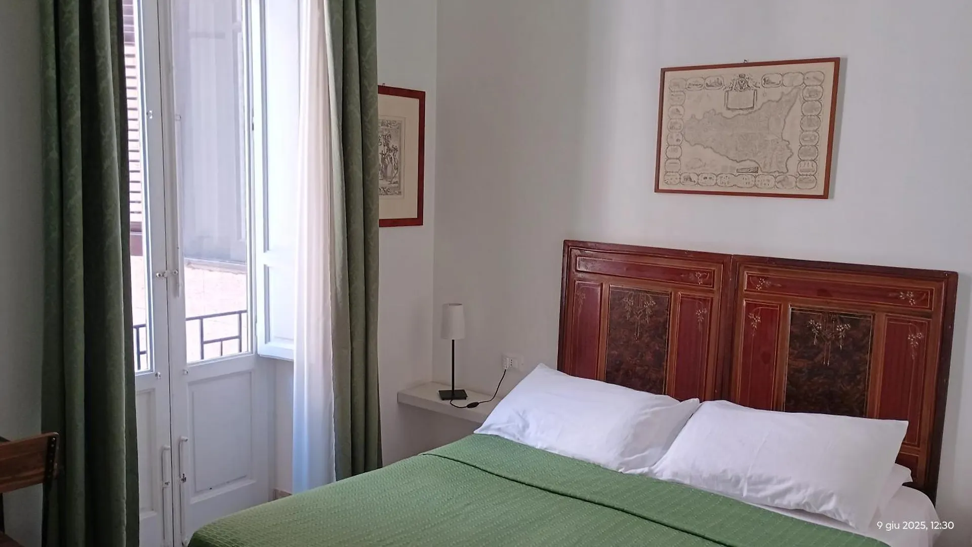 Arte Bianca Bed & Breakfast Palermo 0*,  Italy