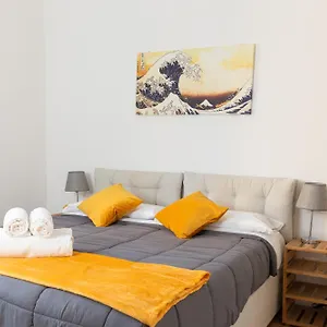 first-class-2-rooms-apartment.it-lombardy.com/