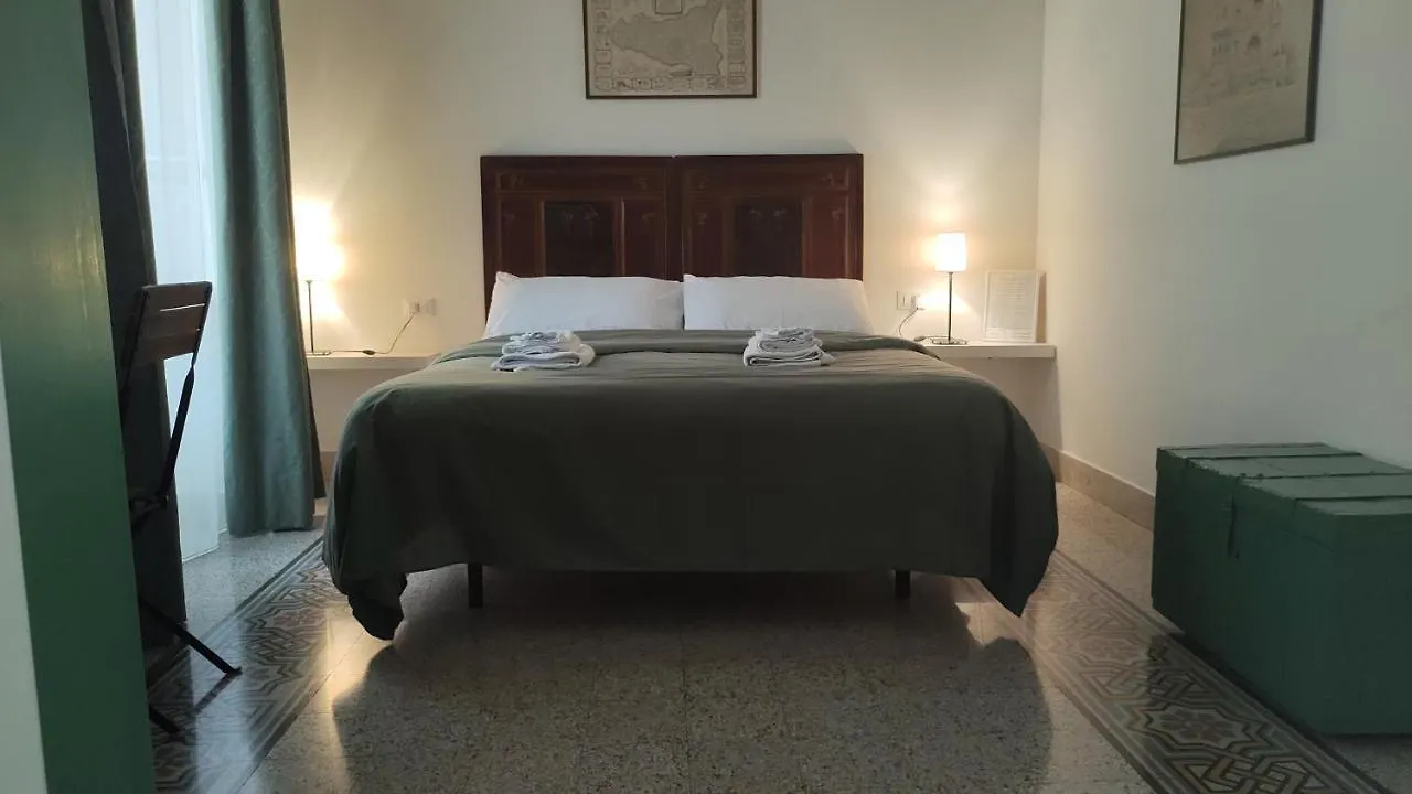 Arte Bianca Bed & Breakfast Palermo 0*,  Italy